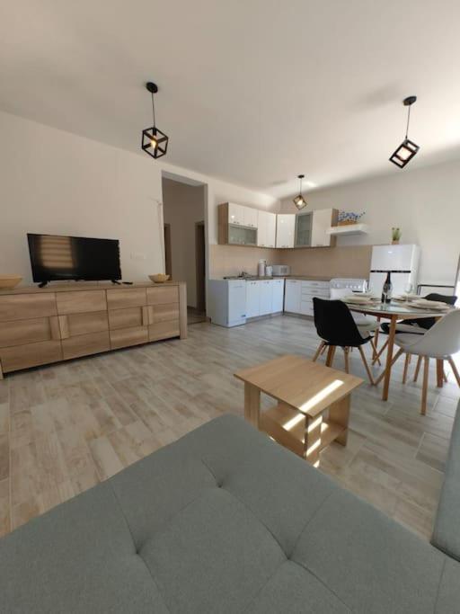 Apartment Marija, New 1Bd Apt With Free Parking スプリト エクステリア 写真